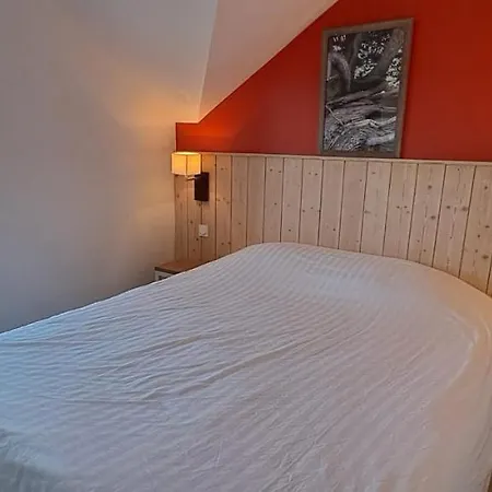 3-room House With Shared Pool