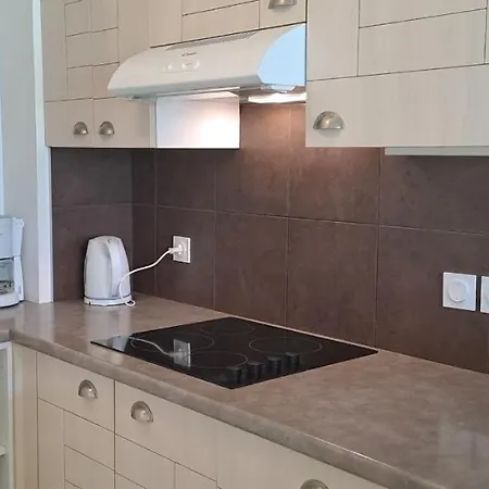 3-room House With Shared Pool Dom wakacyjny